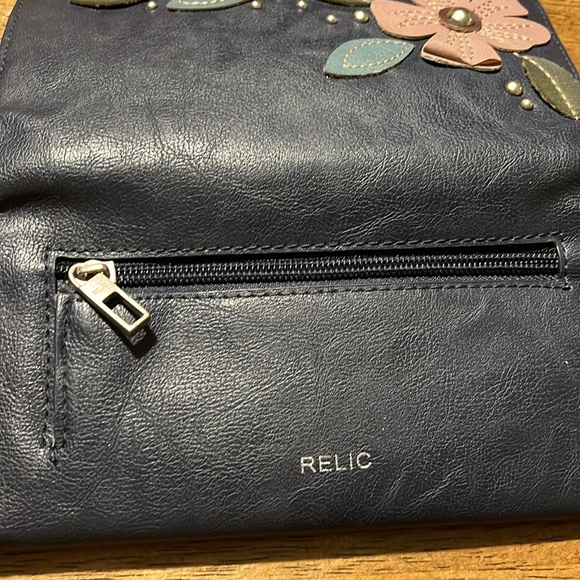 Relic wallet - Picture 6 of 6